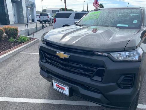 Certified 2024 Chevrolet Colorado W/T RWD image 3