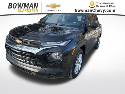 Used 2023 Chevrolet TrailBlazer LS image 1