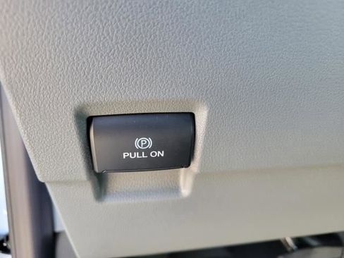 New 2025 Ford F450 XL w/ XL Chrome Package image 14