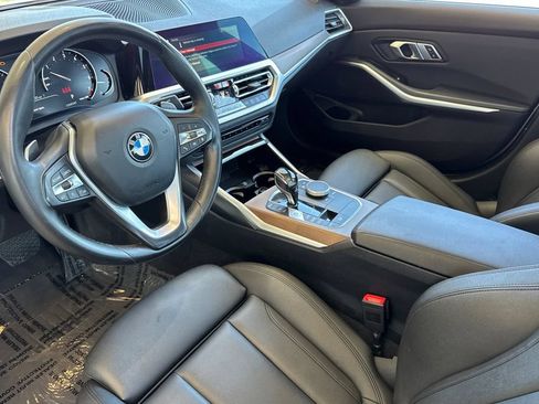 Used 2019 BMW 330i Sedan RWD image 9