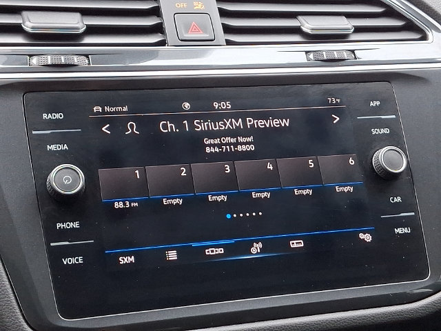 Used 2022 Volkswagen Tiguan SE AWD/4WD image 18