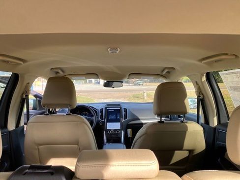 New 2024 Ford Edge SE image 42