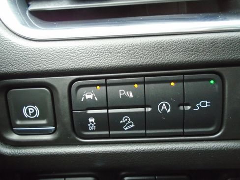 Certified 2021 Chevrolet Tahoe Premier w/ Premium Package AWD/4WD image 74