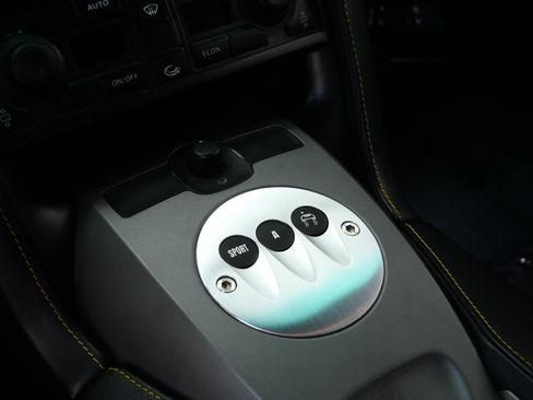 Used 2004 Lamborghini Gallardo AWD/4WD image 25