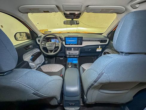 New 2026 Ford Maverick XLT image 19