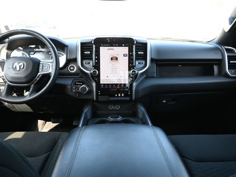 Used 2025 RAM 1500 Big Horn AWD/4WD image 19