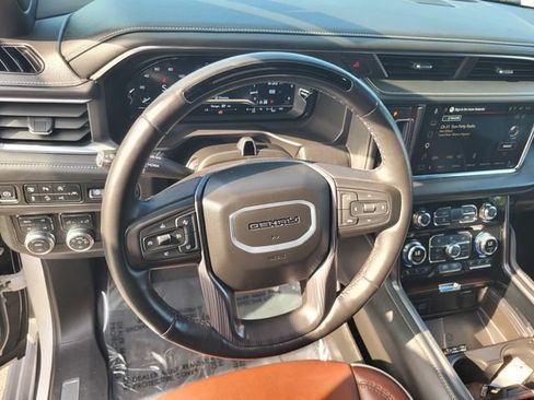 Used 2024 GMC Yukon XL Denali Ultimate AWD/4WD image 30