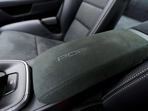 Used 2024 Porsche 911 Turbo S image 59