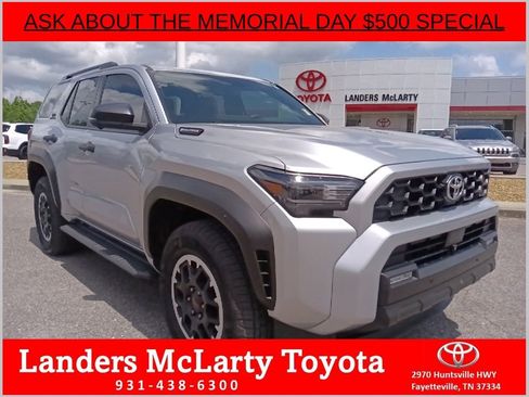 Used 2025 Toyota 4Runner TRD Off-Road Premium AWD/4WD image 1