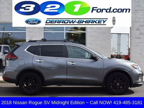 Used 2018 Nissan Rogue SV w/ Premium Package AWD/4WD image 3