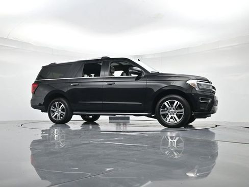 Used 2023 Ford Expedition Max Limited image 34