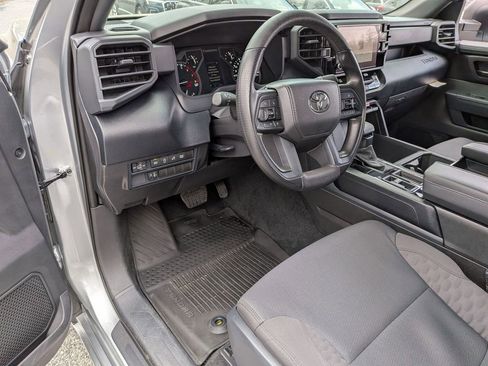 Used 2025 Toyota Tundra SR AWD/4WD image 9