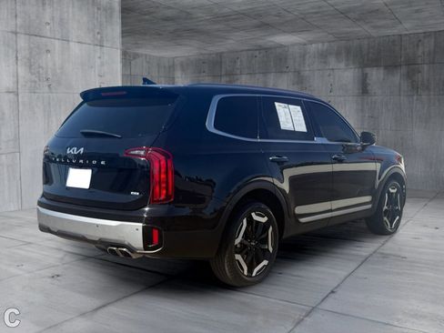 Used 2024 Kia Telluride S w/ S Sunroof Package AWD/4WD image 5