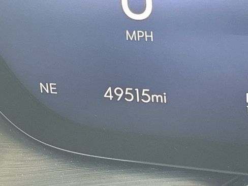 Certified 2024 Buick Envision Preferred AWD/4WD image 12