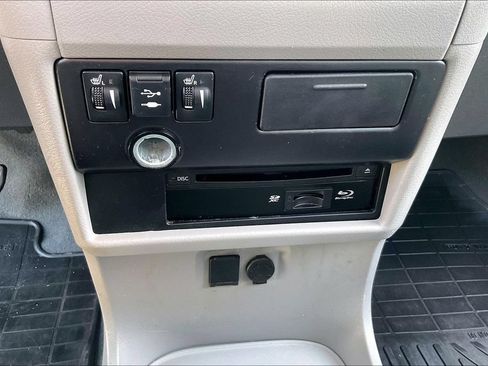Used 2020 Toyota Sienna XLE Premium AWD/4WD image 15