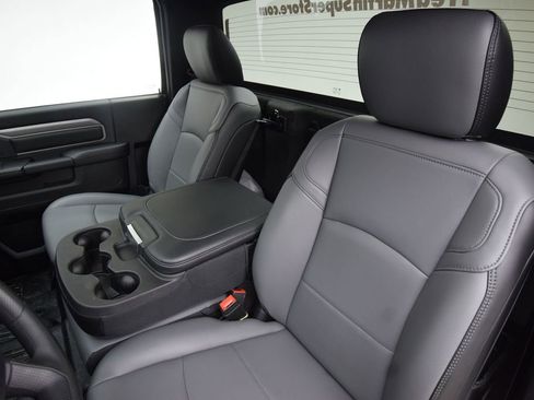 New 2026 RAM 3500 Tradesman image 31