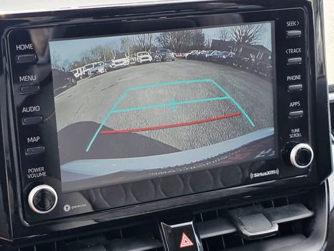 Used 2022 Toyota Corolla LE image 15