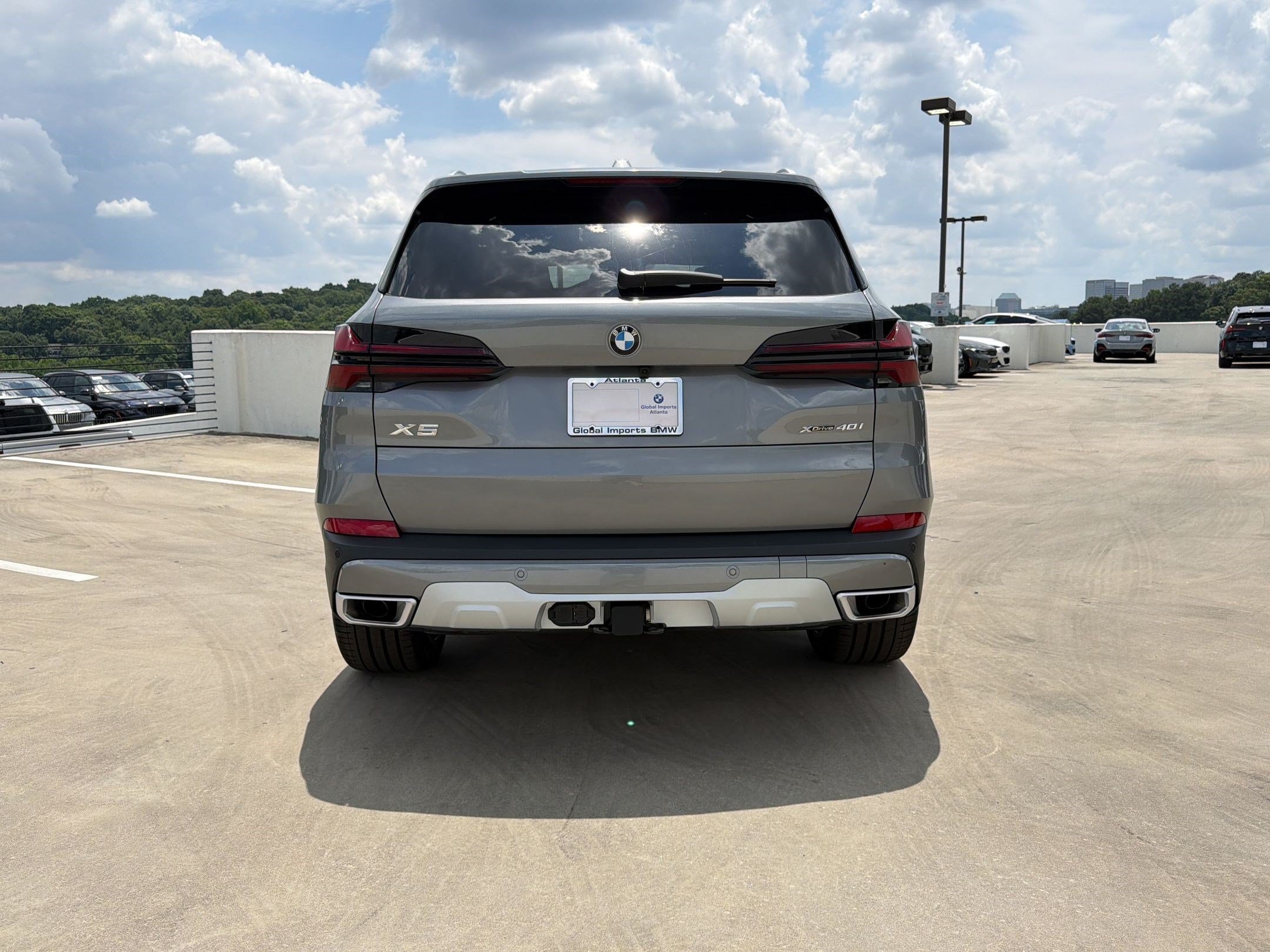 Used 2026 BMW X5 xDrive40i w/ Premium Package AWD/4WD image 10