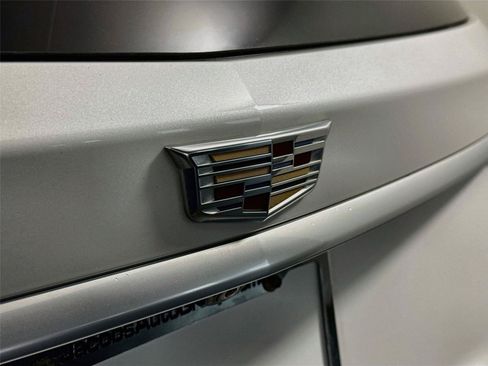 Used 2020 Cadillac XT6 Premium Luxury FWD image 19