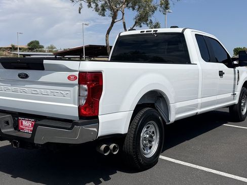 Used 2022 Ford F250 XL w/ STX Appearance Package RWD image 5