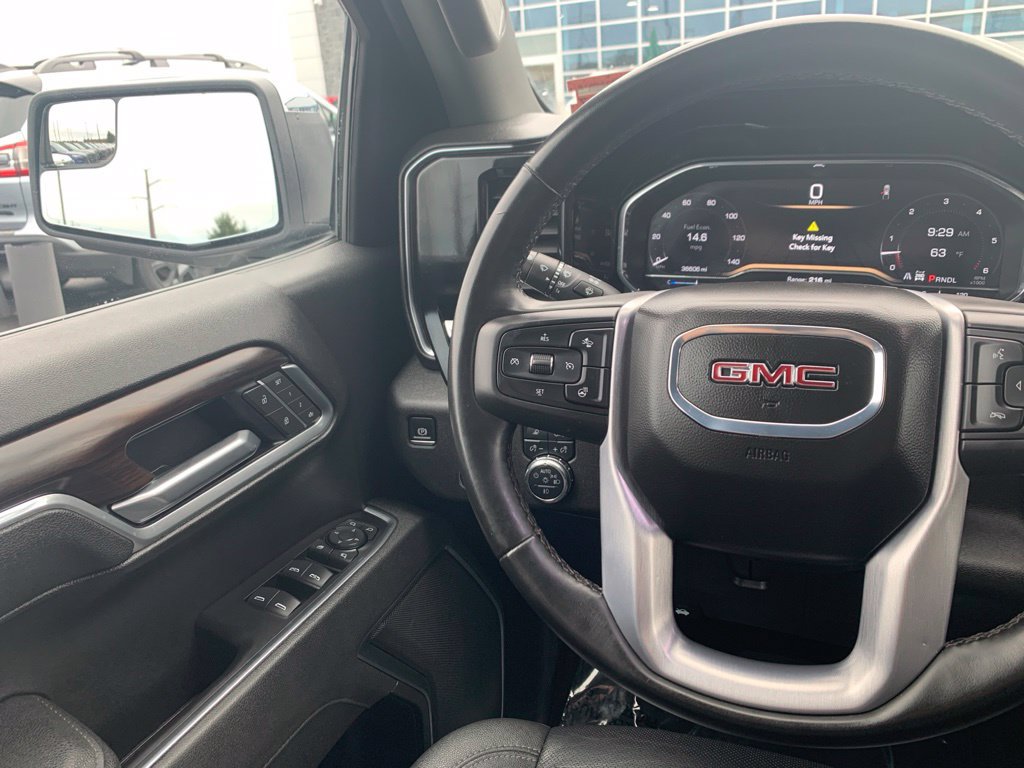 Used 2025 GMC Sierra 1500 SLT AWD/4WD image 11