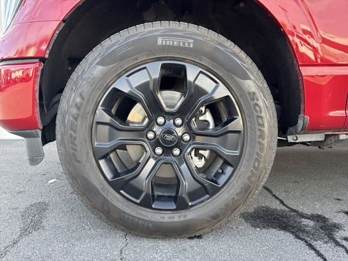 Used 2022 Ford F150 XLT w/ Equipment Group 302A High image 5