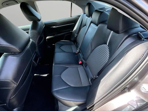 Used 2024 Toyota Camry SE FWD image 18