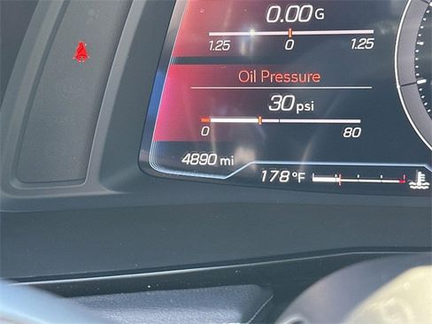 Used 2025 Chevrolet Corvette Stingray Convertible w/ 1LT image 11