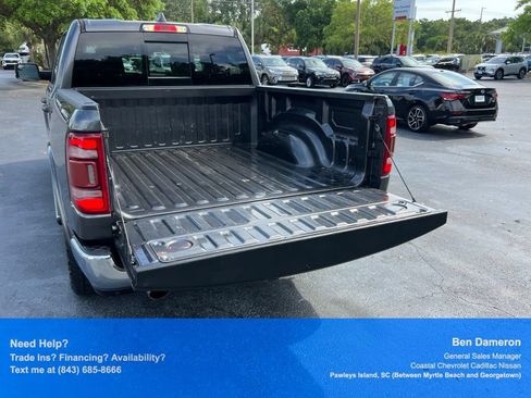 Used 2019 RAM 1500 Laramie AWD/4WD image 32