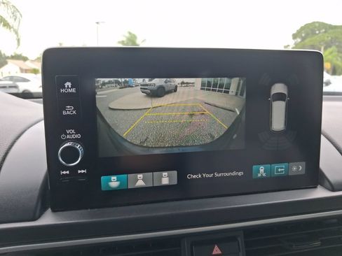 Used 2023 Honda Pilot EX-L image 28