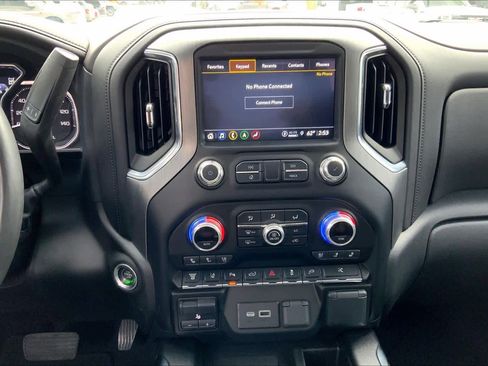 Used 2022 GMC Sierra 3500 Denali image 6