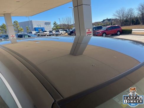 Used 2016 Honda Odyssey SE image 3