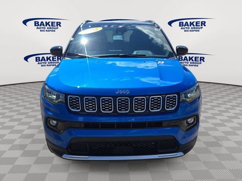 Used 2025 Jeep Compass Limited AWD/4WD image 9