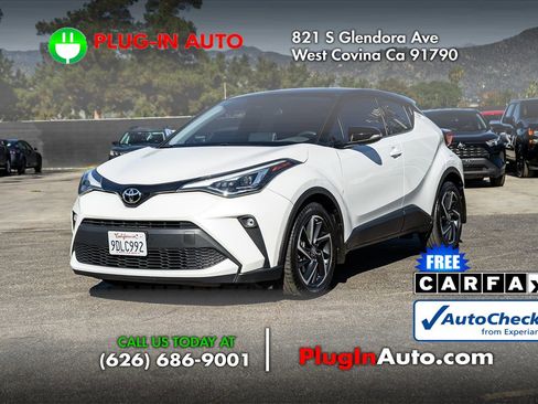 Used 2022 Toyota C-HR Limited image 1