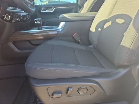 Used 2025 Chevrolet Silverado 1500 RST w/ Convenience Package II AWD/4WD image 29