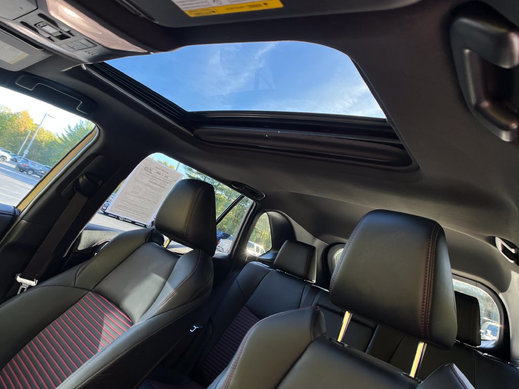 Certified 2022 Toyota RAV4 XSE w/ Weather Package AWD/4WD image 21