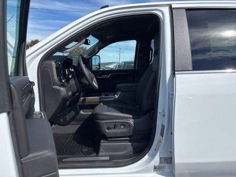 New 2026 Chevrolet Silverado 2500 LT w/ Z71 Chrome Sport Edition image 9