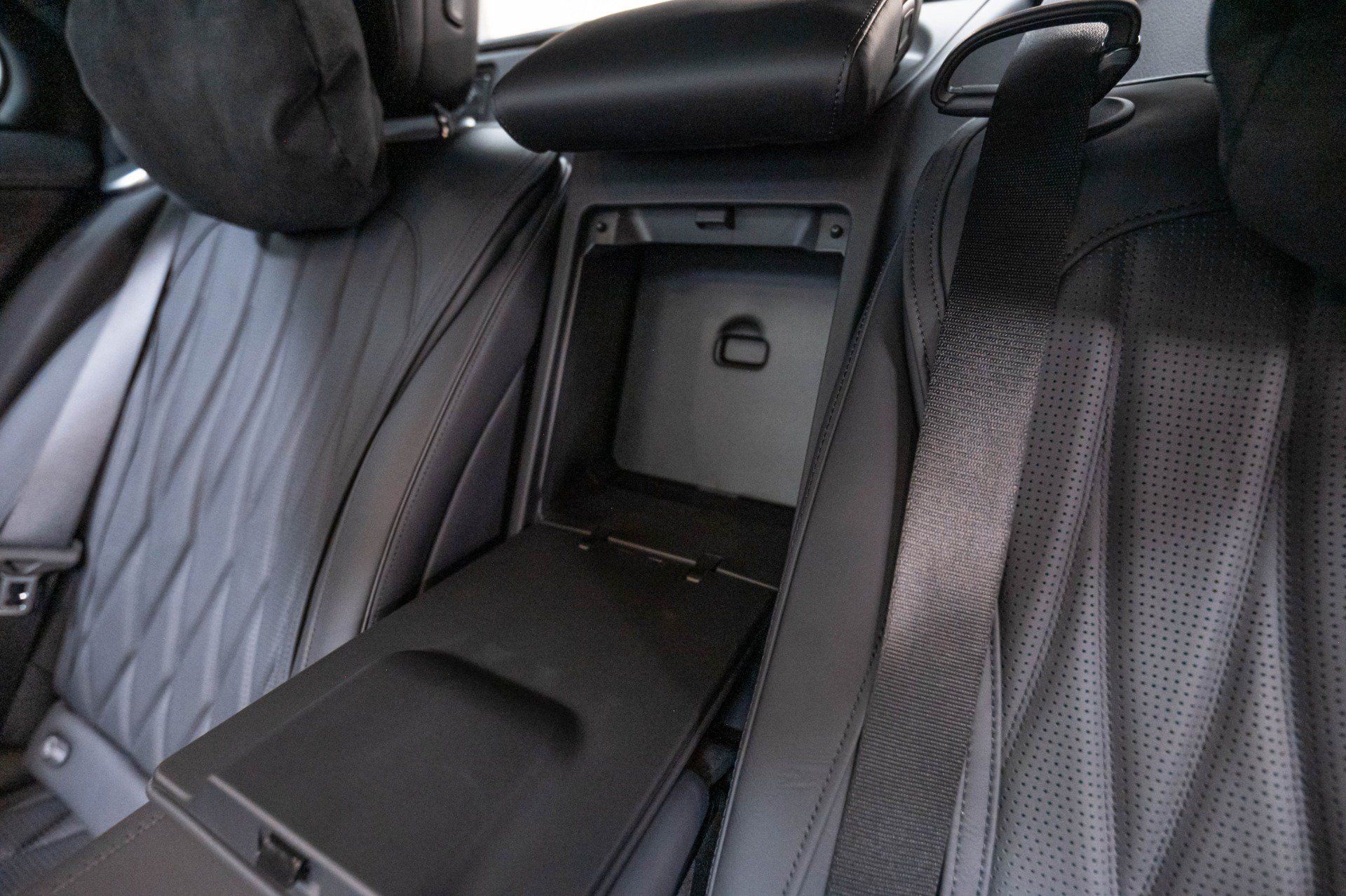 Used 2026 Mercedes-Benz S 63 AMG S image 19