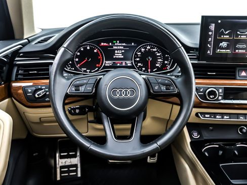 Used 2023 Audi A4 2.0T Premium w/ Convenience Package image 18