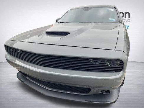 Used 2023 Dodge Challenger GT w/ Plus Package RWD image 7