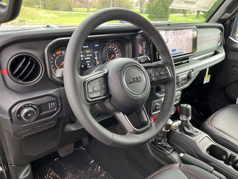 New 2026 Jeep Wrangler Unlimited Rubicon image 3