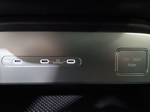 New 2026 Hyundai Ioniq 9 SE AWD/4WD image 24