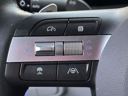 Used 2025 Hyundai Tucson Limited image 27