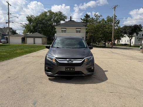 Used 2018 Honda Odyssey LX image 2