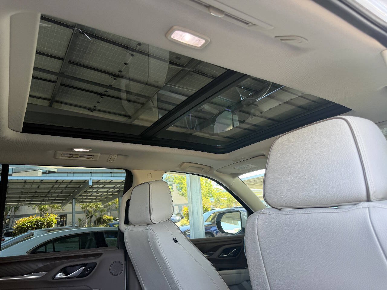 Used 2021 GMC Yukon Denali w/ LPO, Illumination Package AWD/4WD image 19
