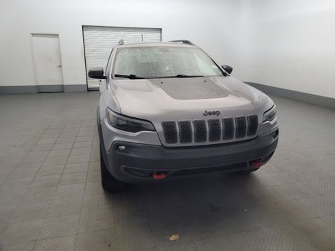 Used 2019 Jeep Cherokee Trailhawk w/ Comfort/Convenience Group image 14