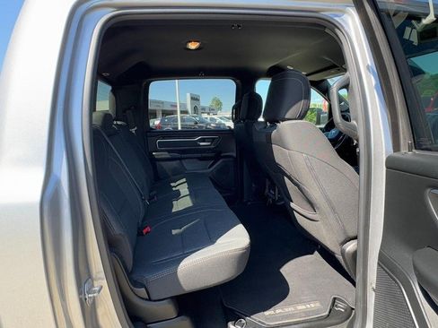 Used 2019 RAM 1500 Big Horn AWD/4WD image 11