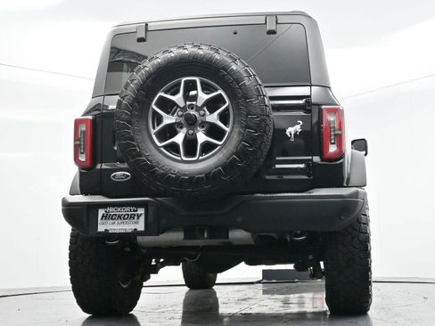 Used 2023 Ford Bronco Badlands image 53
