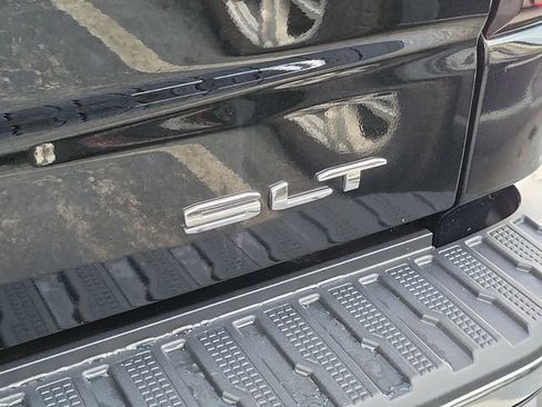 Used 2023 GMC Sierra 1500 SLT w/ SLT Premium Package RWD image 6