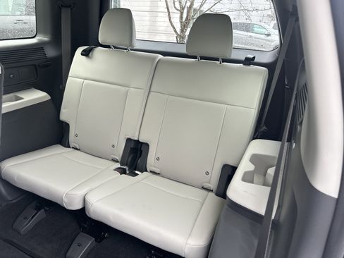 Certified 2026 Hyundai Santa Fe SEL image 17